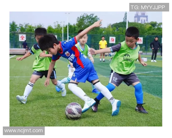 激情四溢的绿茵场上那些让人热血沸腾的足球明星们